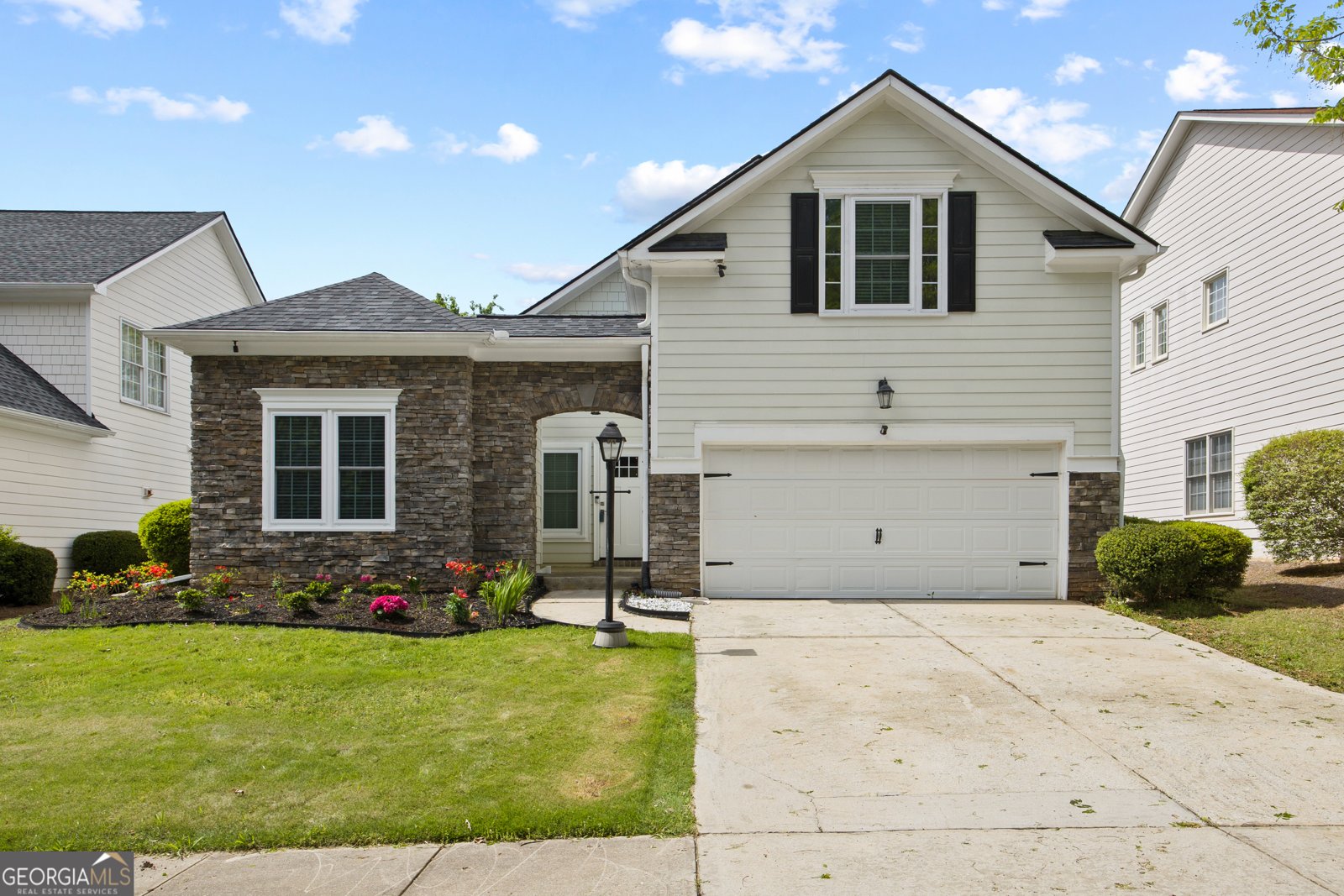 6329 Edgewater Cove Fairburn - 1
