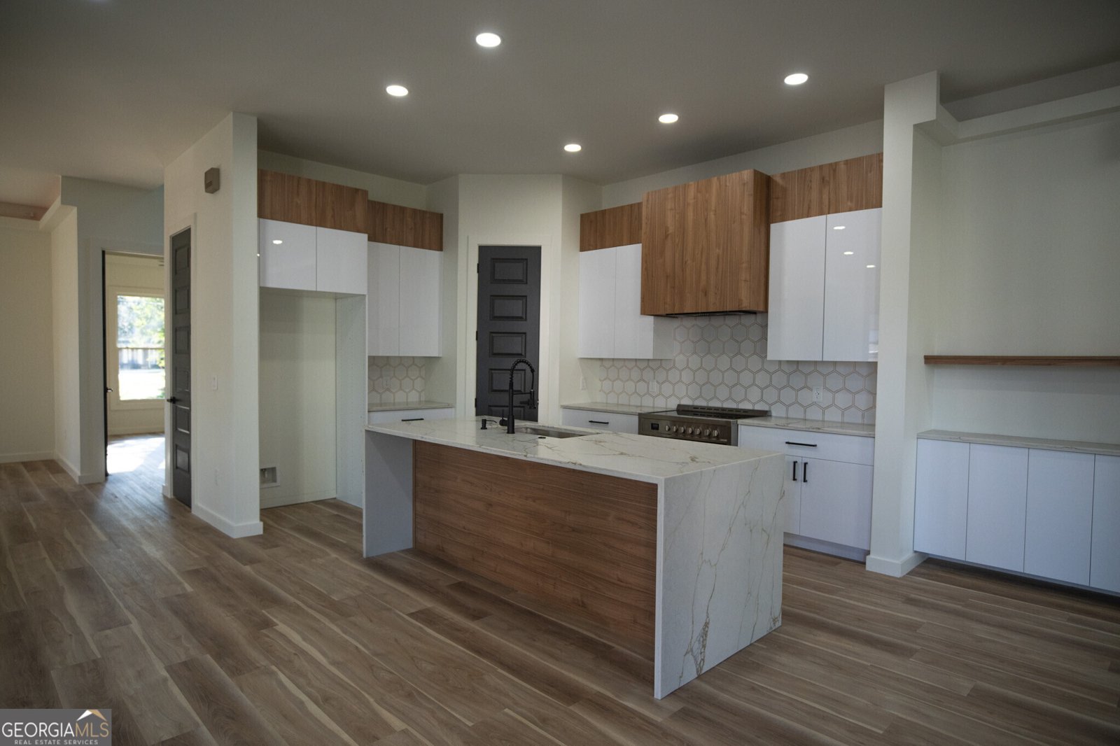 3419 Hamilton Avenue Hapeville - 14