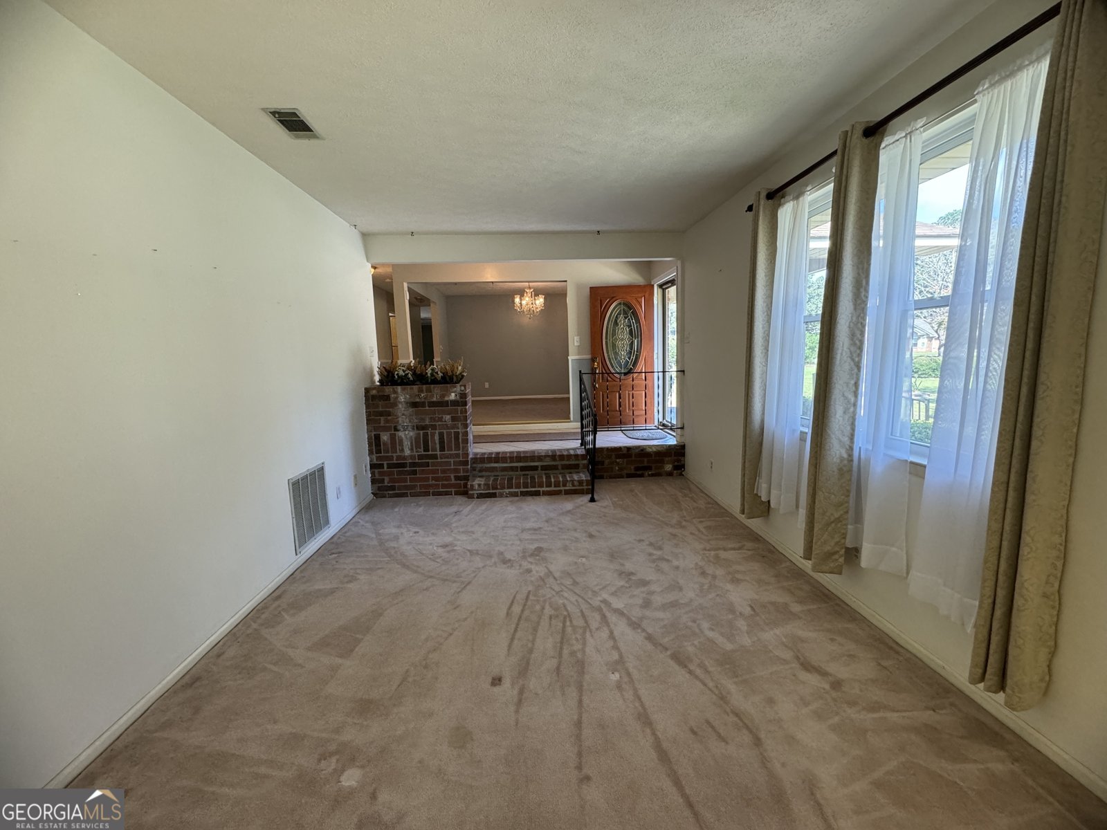 190 Freeman Drive Ellabell - 4