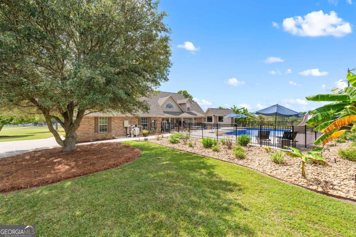 375 Dasher Street Lyons - 10