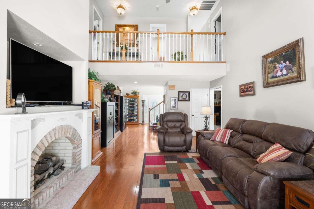 375 Dasher Street Lyons - 21