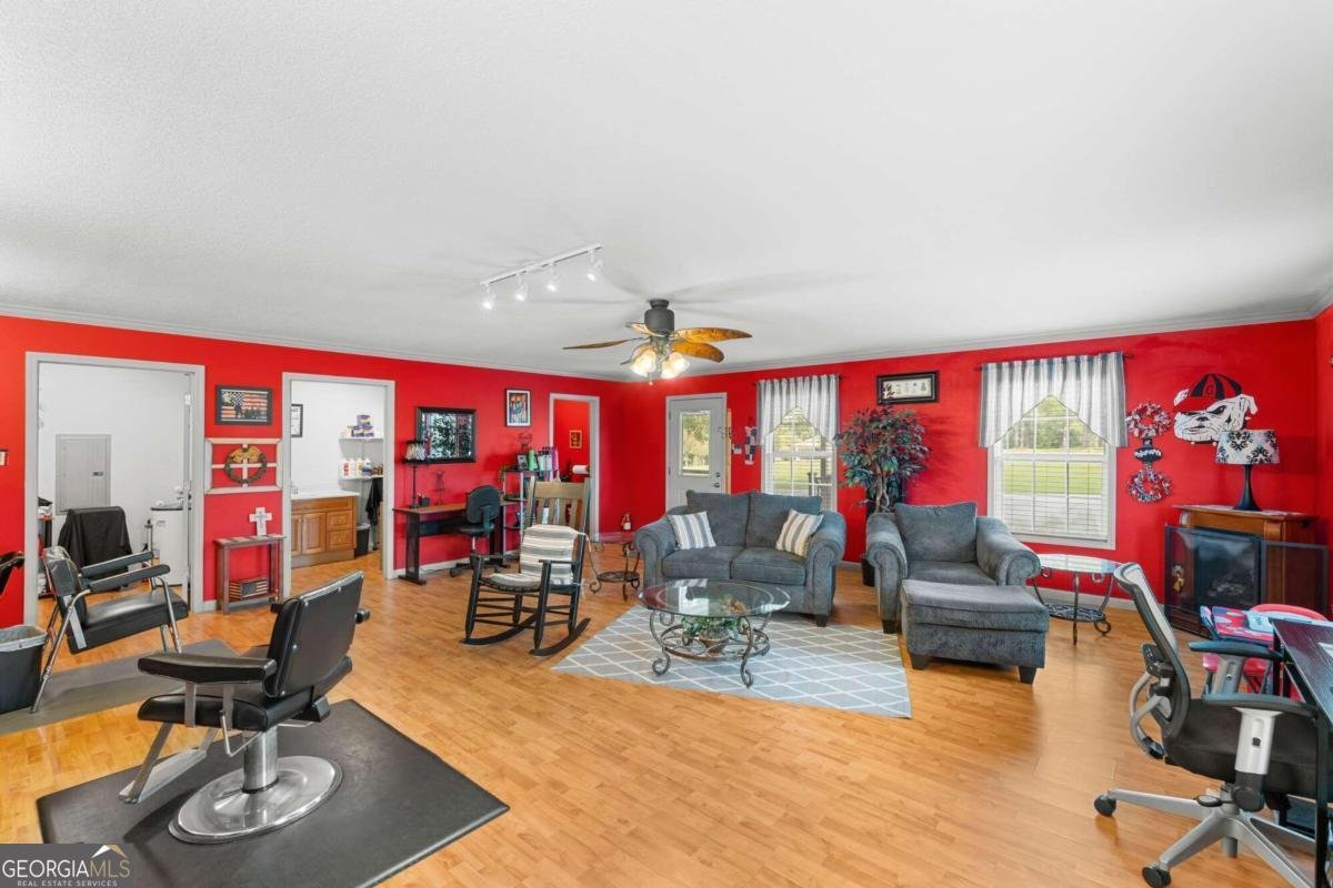 375 Dasher Street Lyons - 78