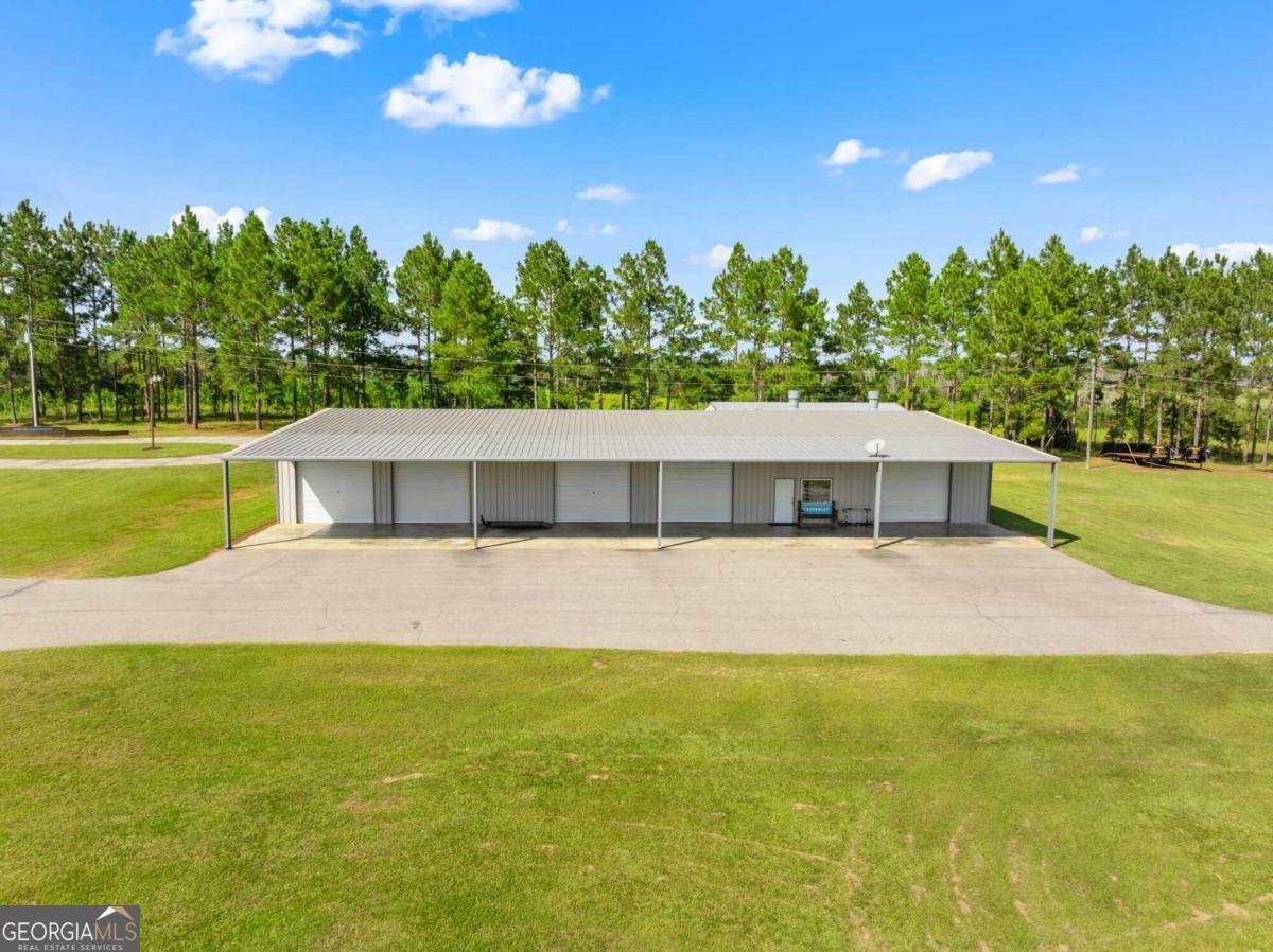 375 Dasher Street Lyons - 84