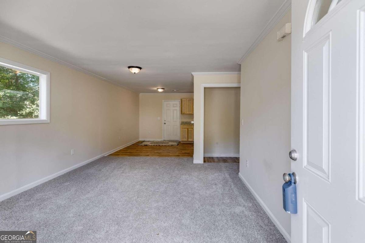 6085 Hotel Street Austell - 3