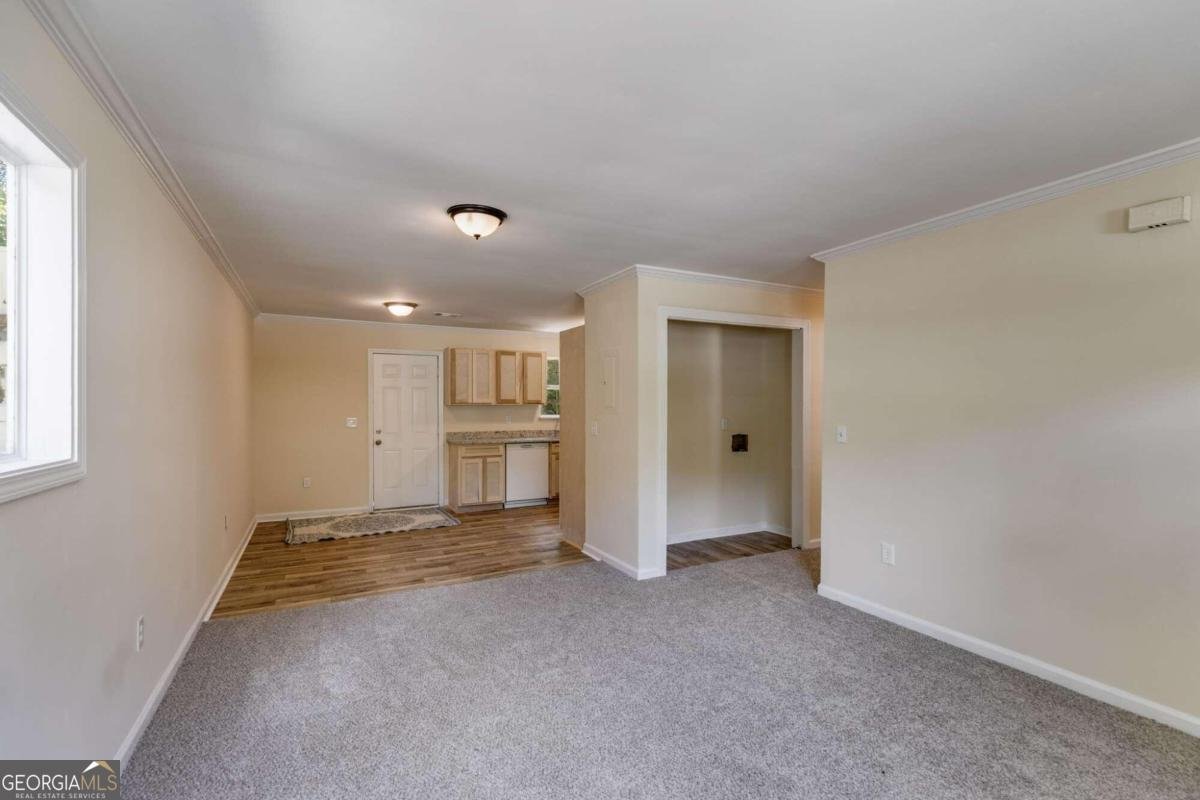 6085 Hotel Street Austell - 5