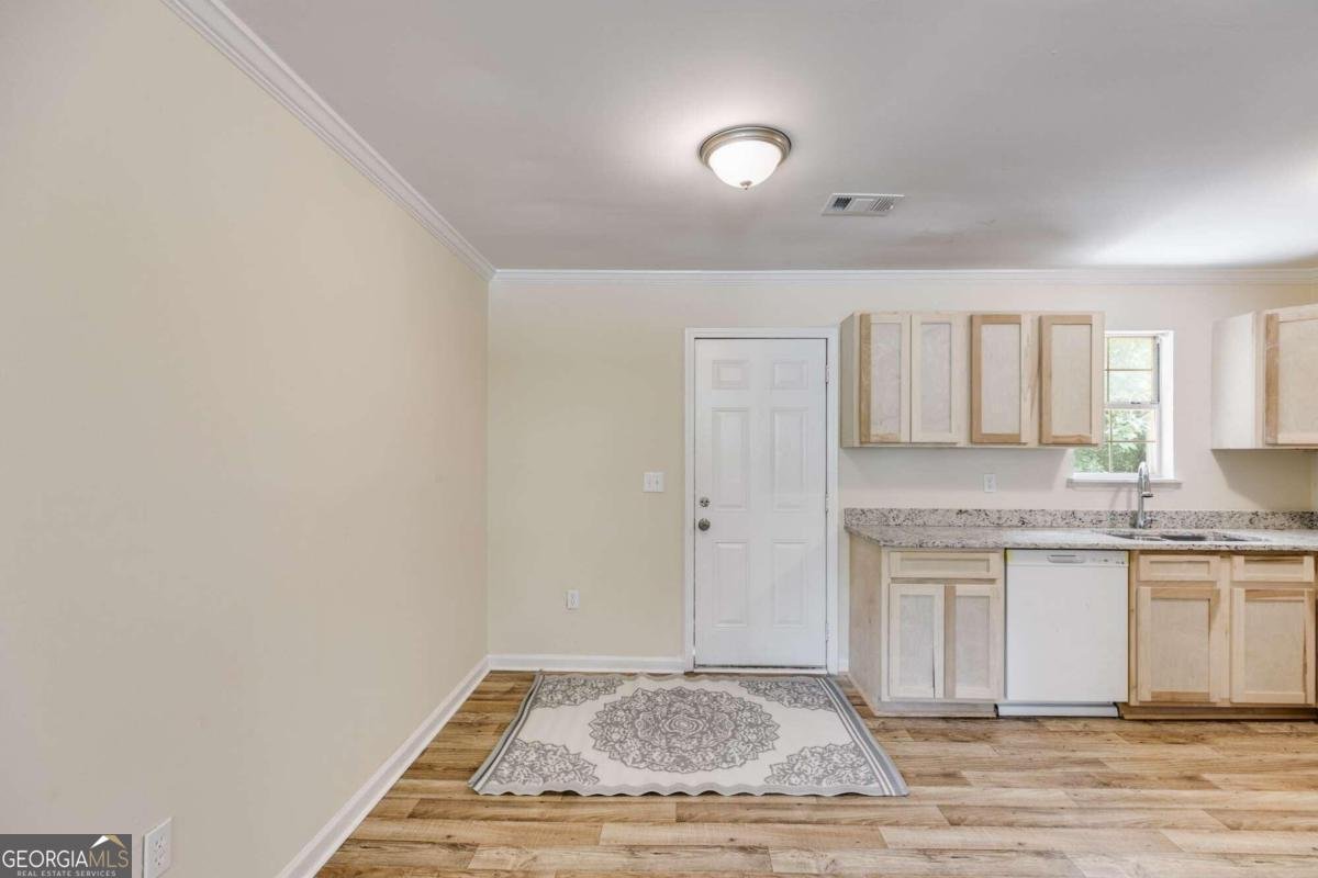 6085 Hotel Street Austell - 9