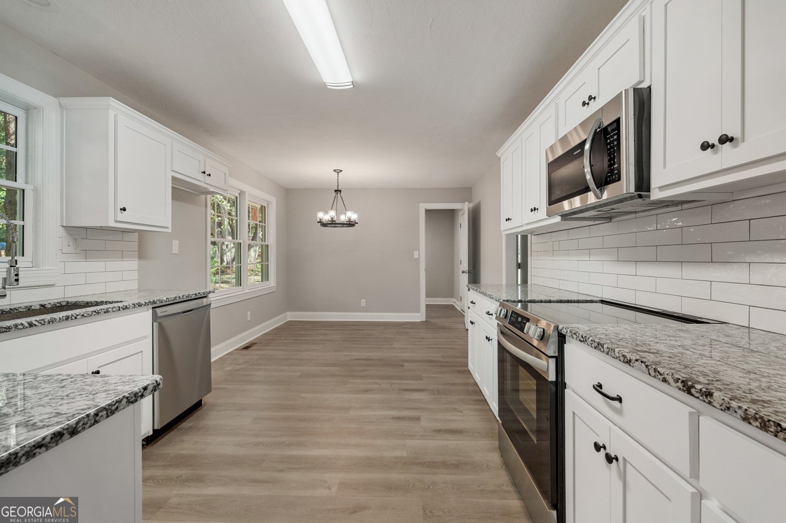 1515 Lokey Drive Columbus - 9