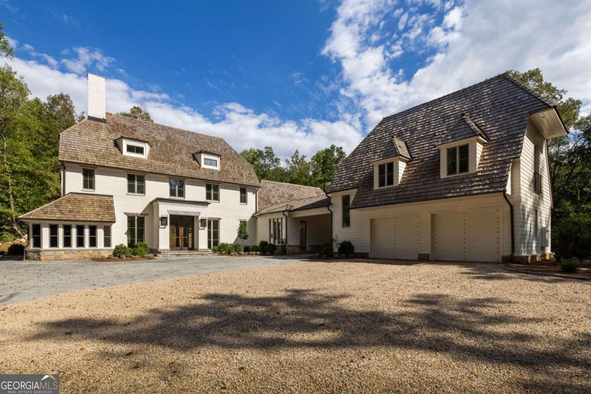 8350 Farmette Bend Chattahoochee Hills - 1