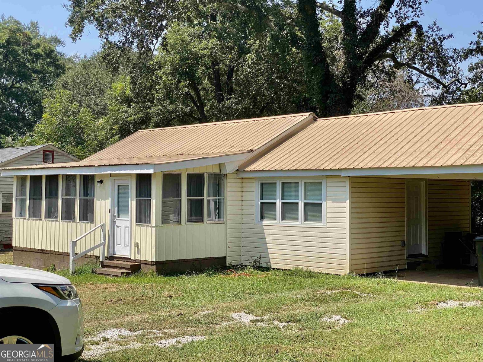 1305 Lucky Street Griffin - 2