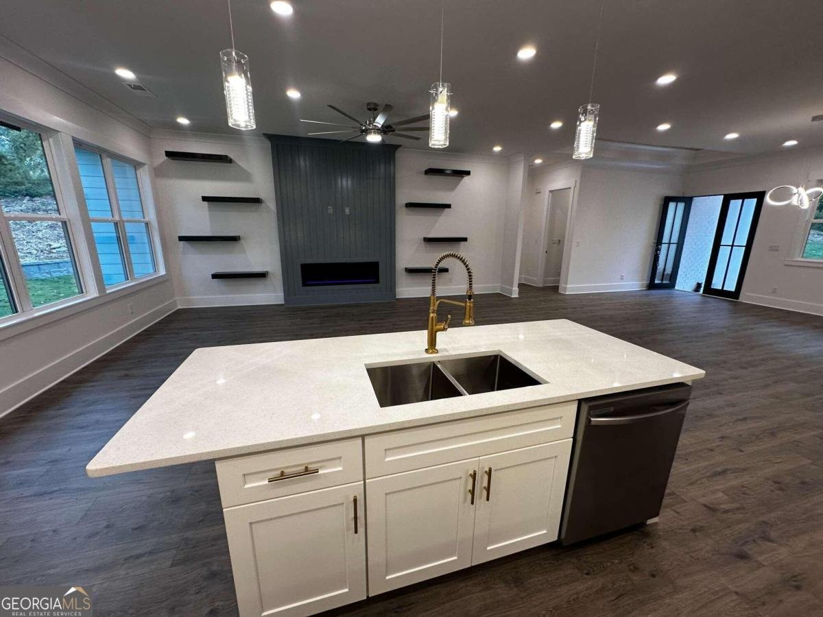 3718 Ledan Road Gainesville - 6