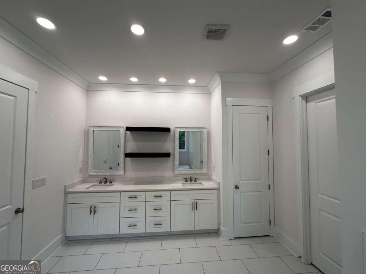 3718 Ledan Road Gainesville - 8