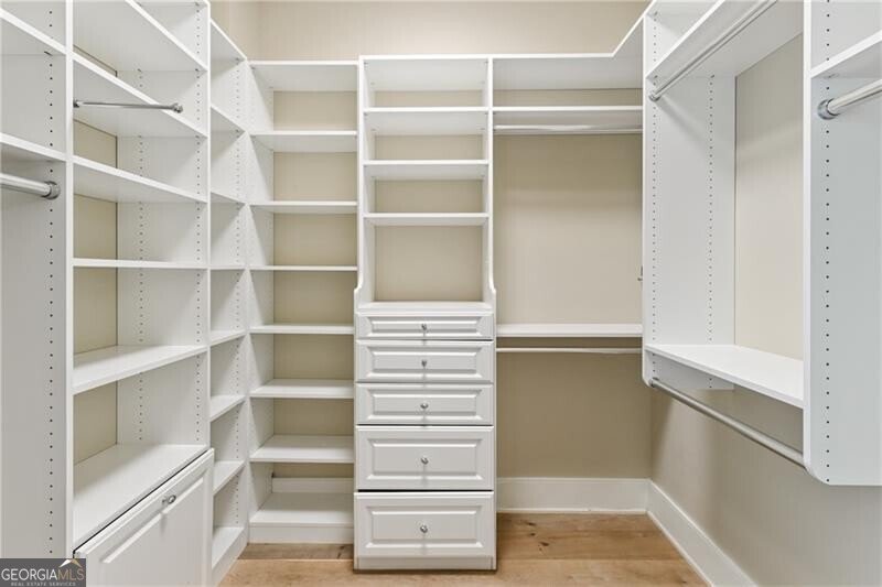 3630 Peachtree Road Atlanta - 32