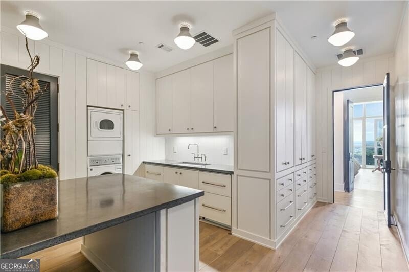 3630 Peachtree Road Atlanta - 46