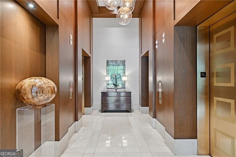 3630 Peachtree Road Atlanta - 78