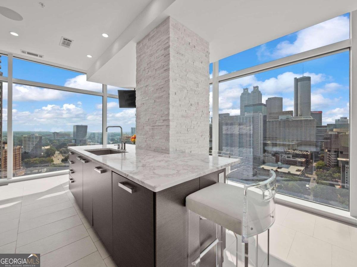 45 Ivan Allen Jr Boulevard Atlanta - 17