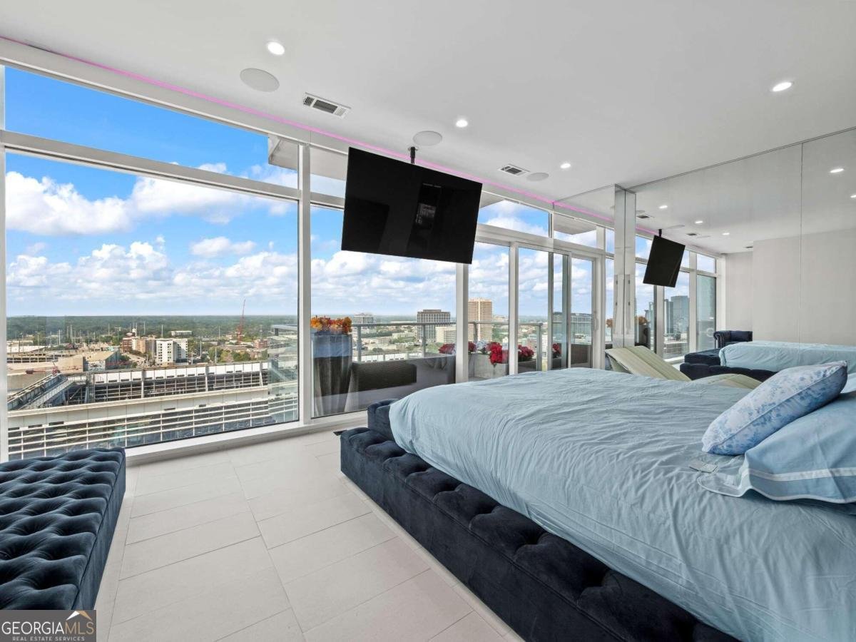 45 Ivan Allen Jr Boulevard Atlanta - 28
