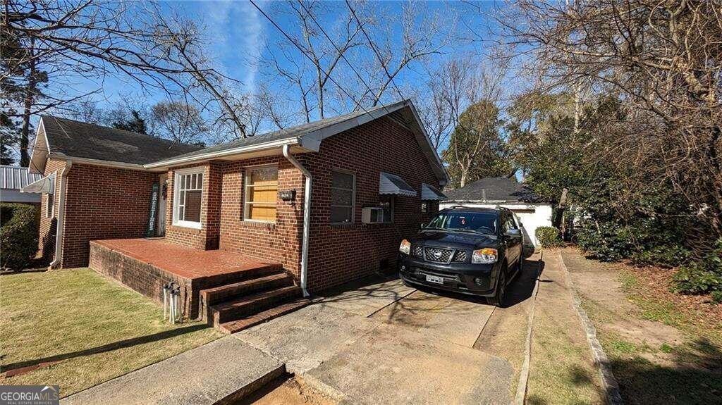3937 Guyton Street Macon - 1