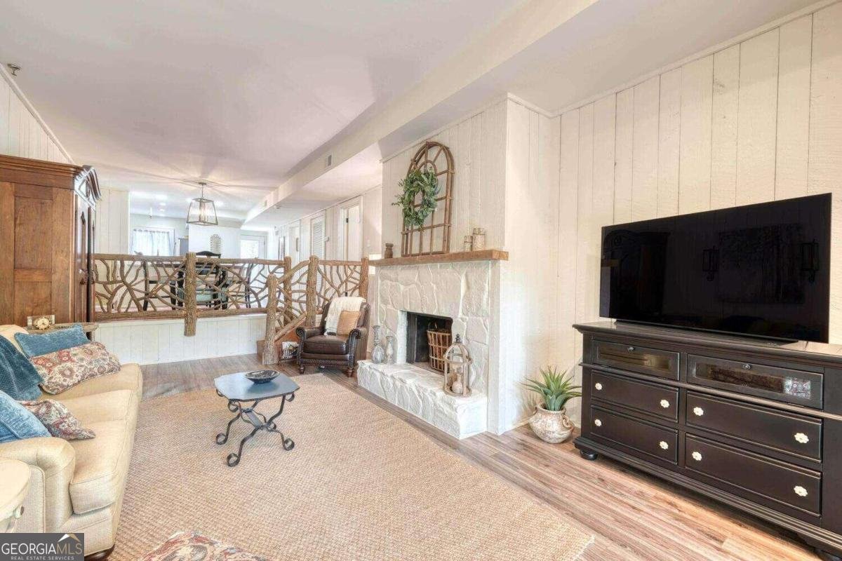 251 Shakespeare Drive Clayton - 17