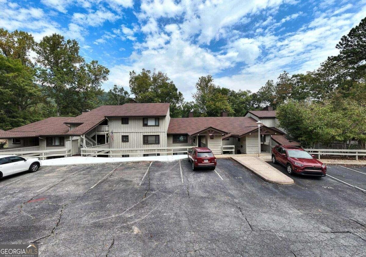 251 Shakespeare Drive Clayton - 2