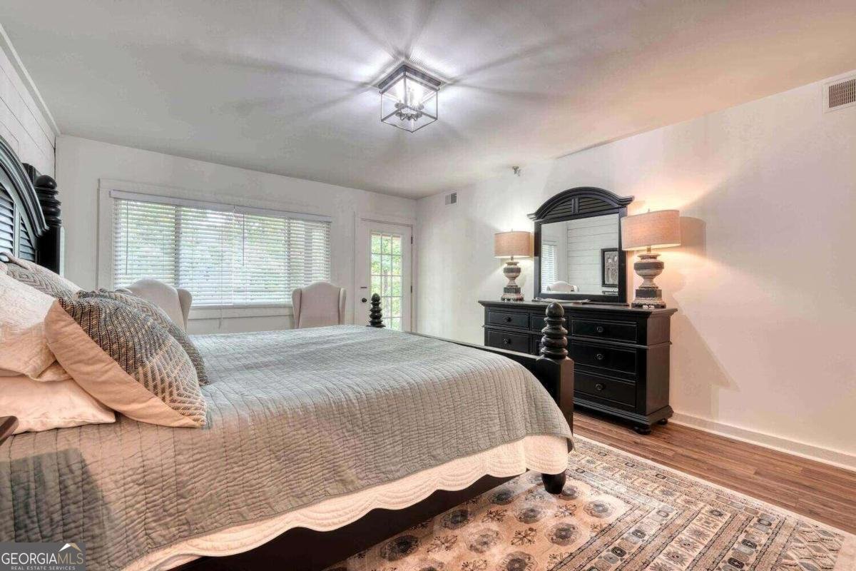 251 Shakespeare Drive Clayton - 20