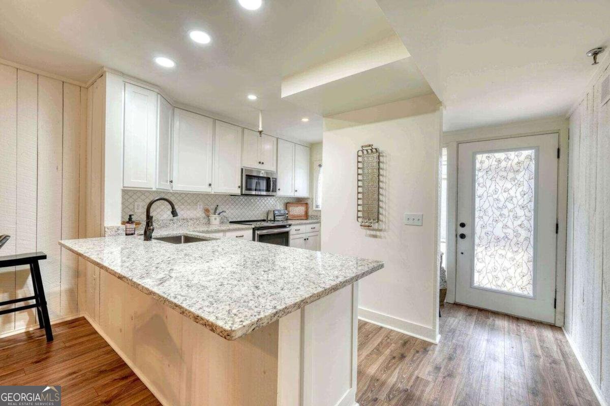 251 Shakespeare Drive Clayton - 9