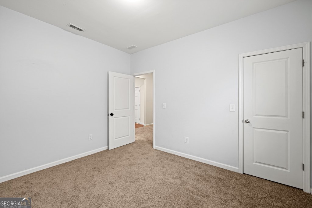 4444 Kendrick Circle Loganville - 34