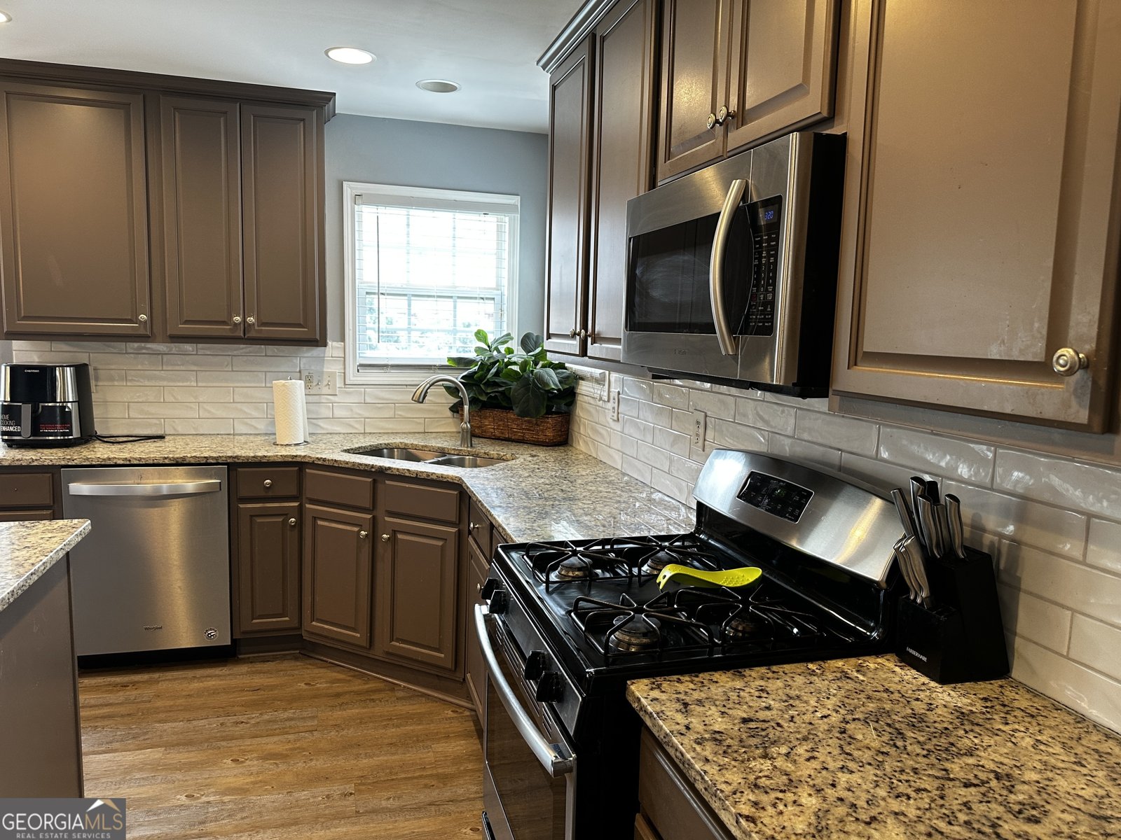 989 Park Knoll Court Lawrenceville - 18
