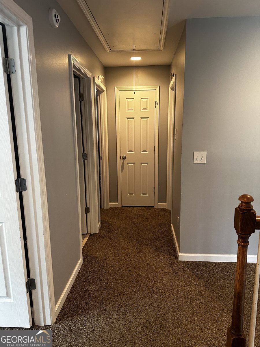 989 Park Knoll Court Lawrenceville - 33