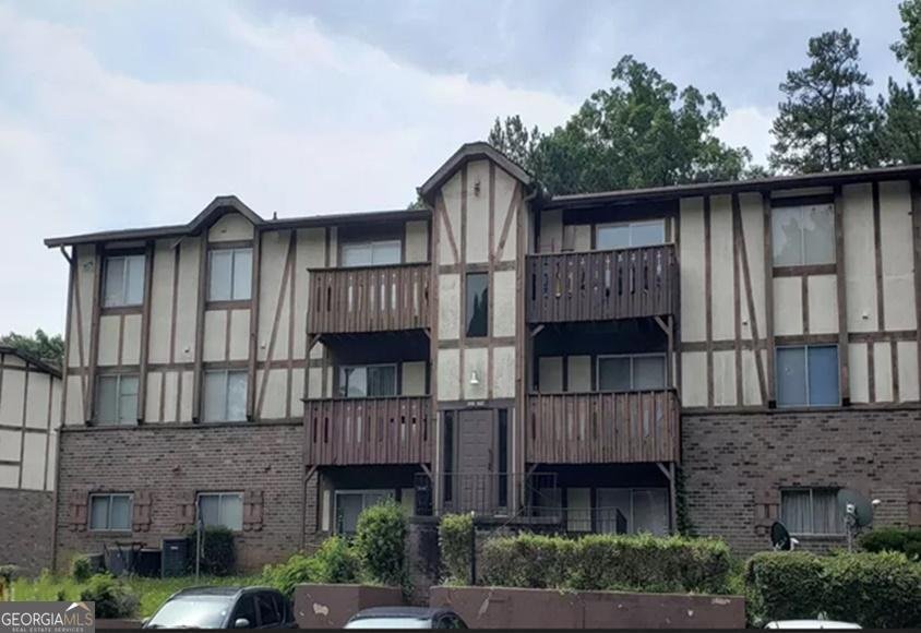 1505 Camelot Drive College Park - 1