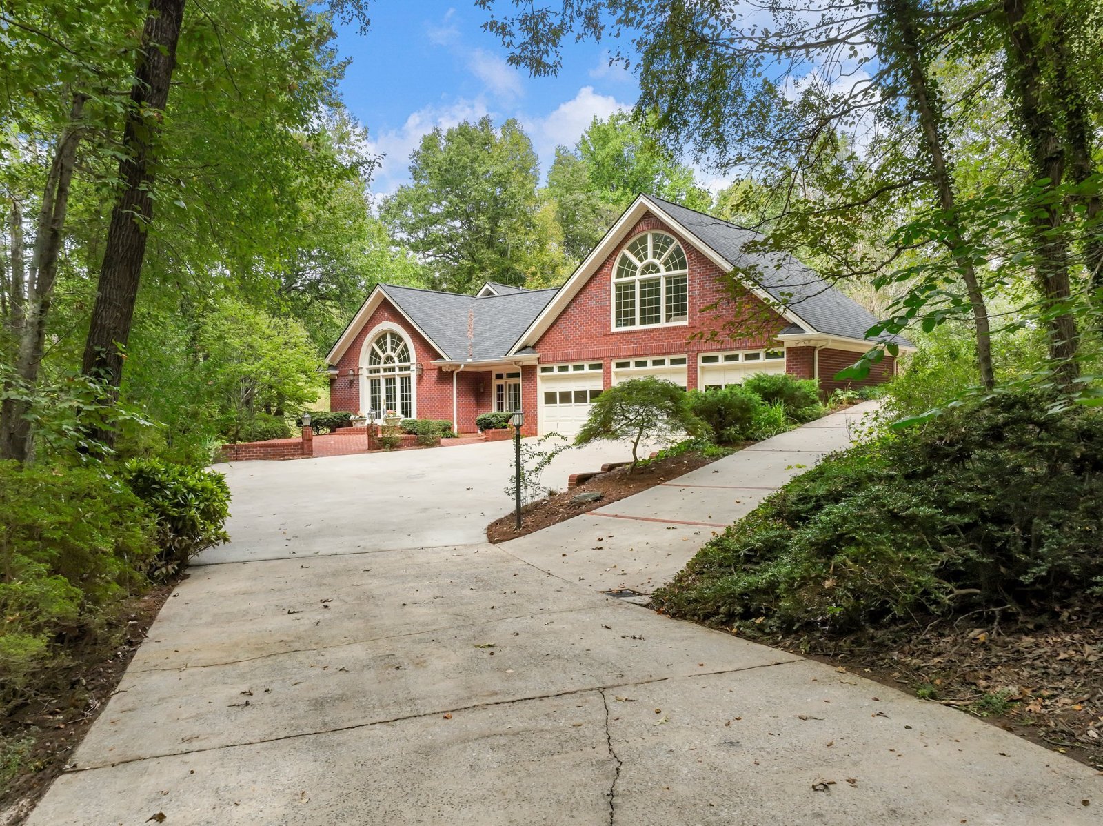 4394 Holly Springs Road Pendergrass - 46
