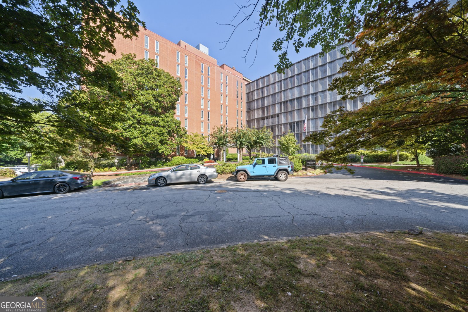3060 Pharr Courts Atlanta - 16