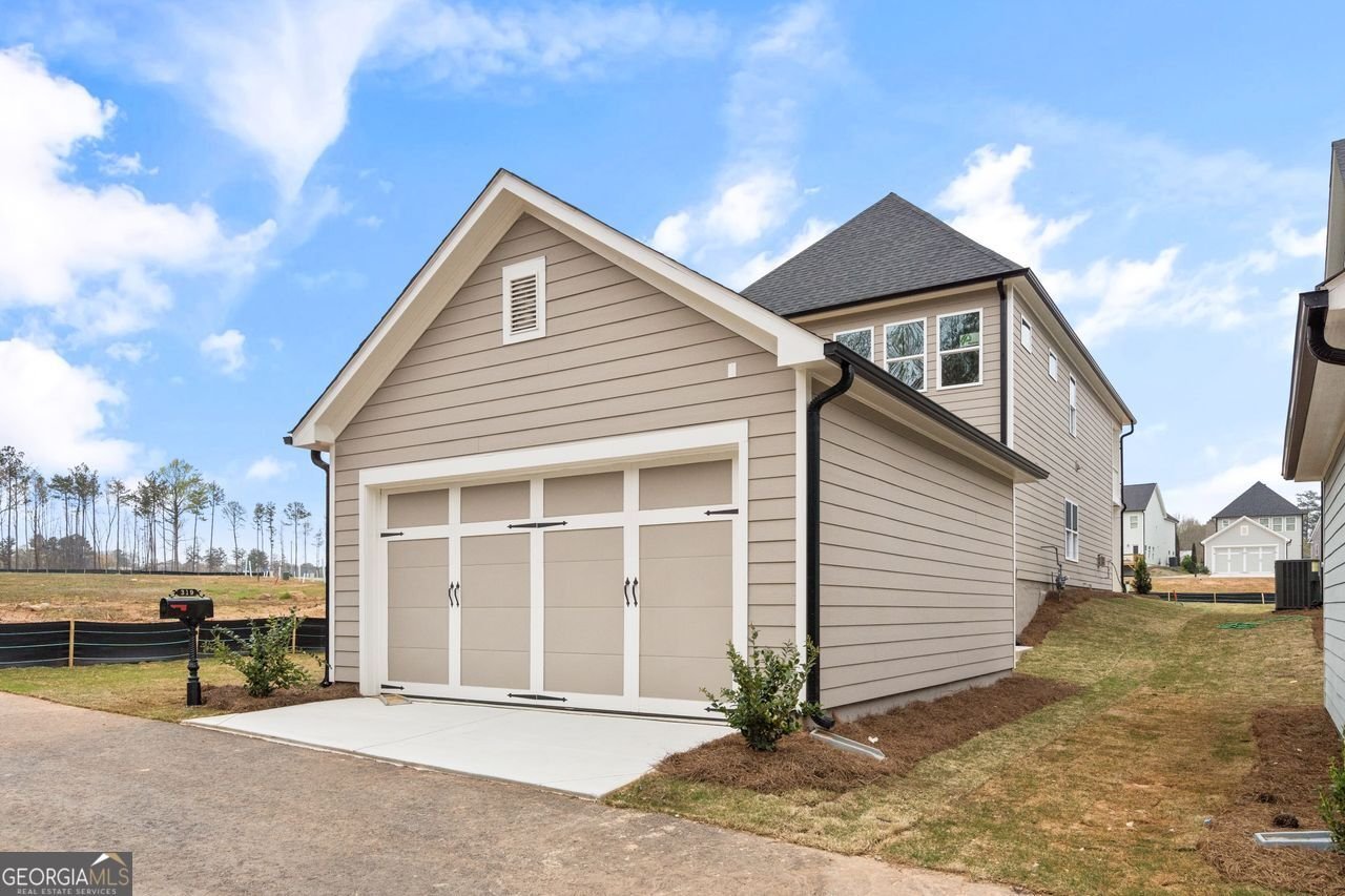 319 Summerville Lane Athens - 27