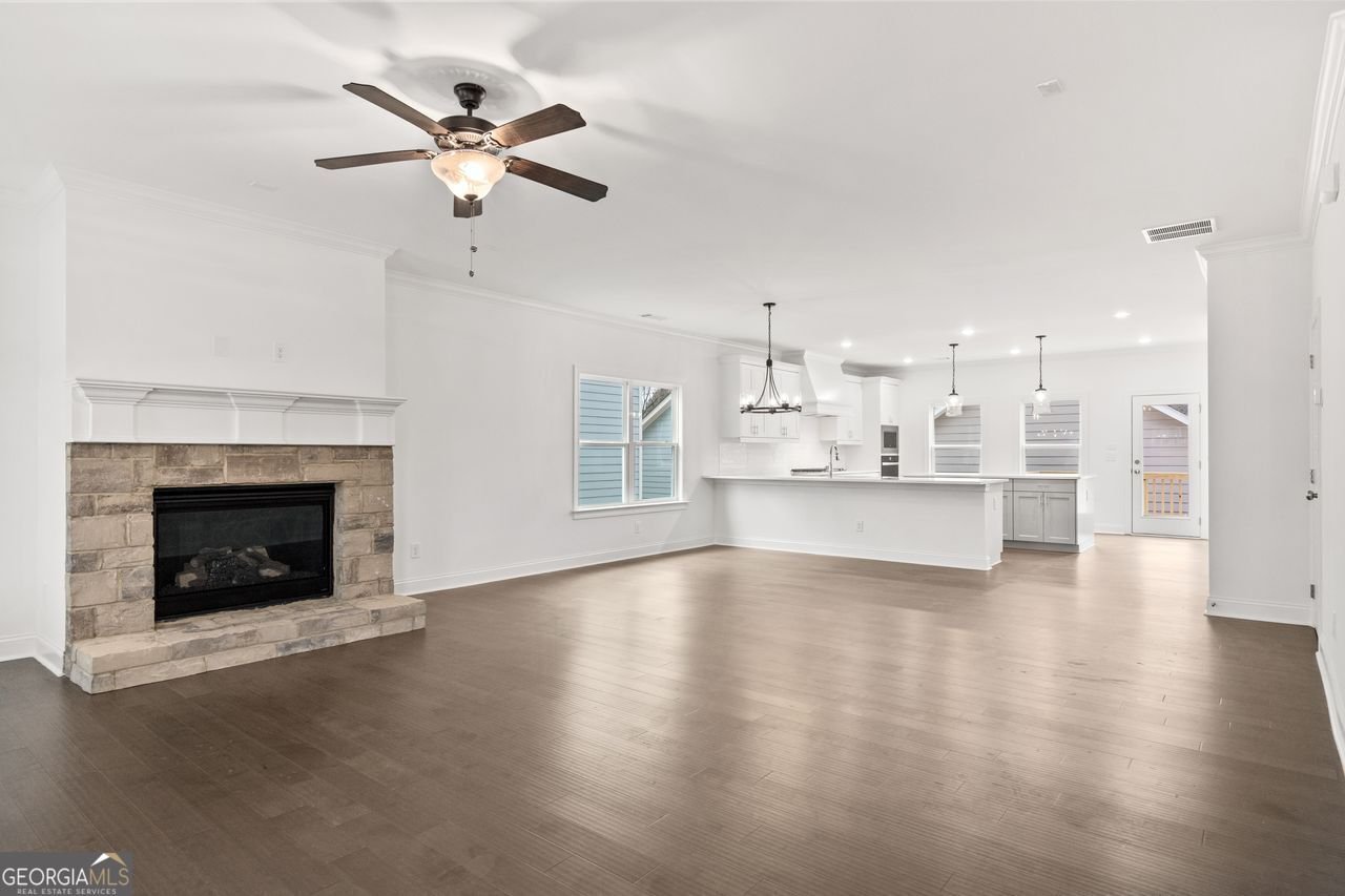 319 Summerville Lane Athens - 32