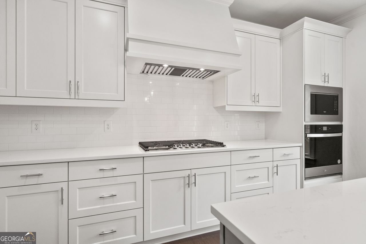 319 Summerville Lane Athens - 48