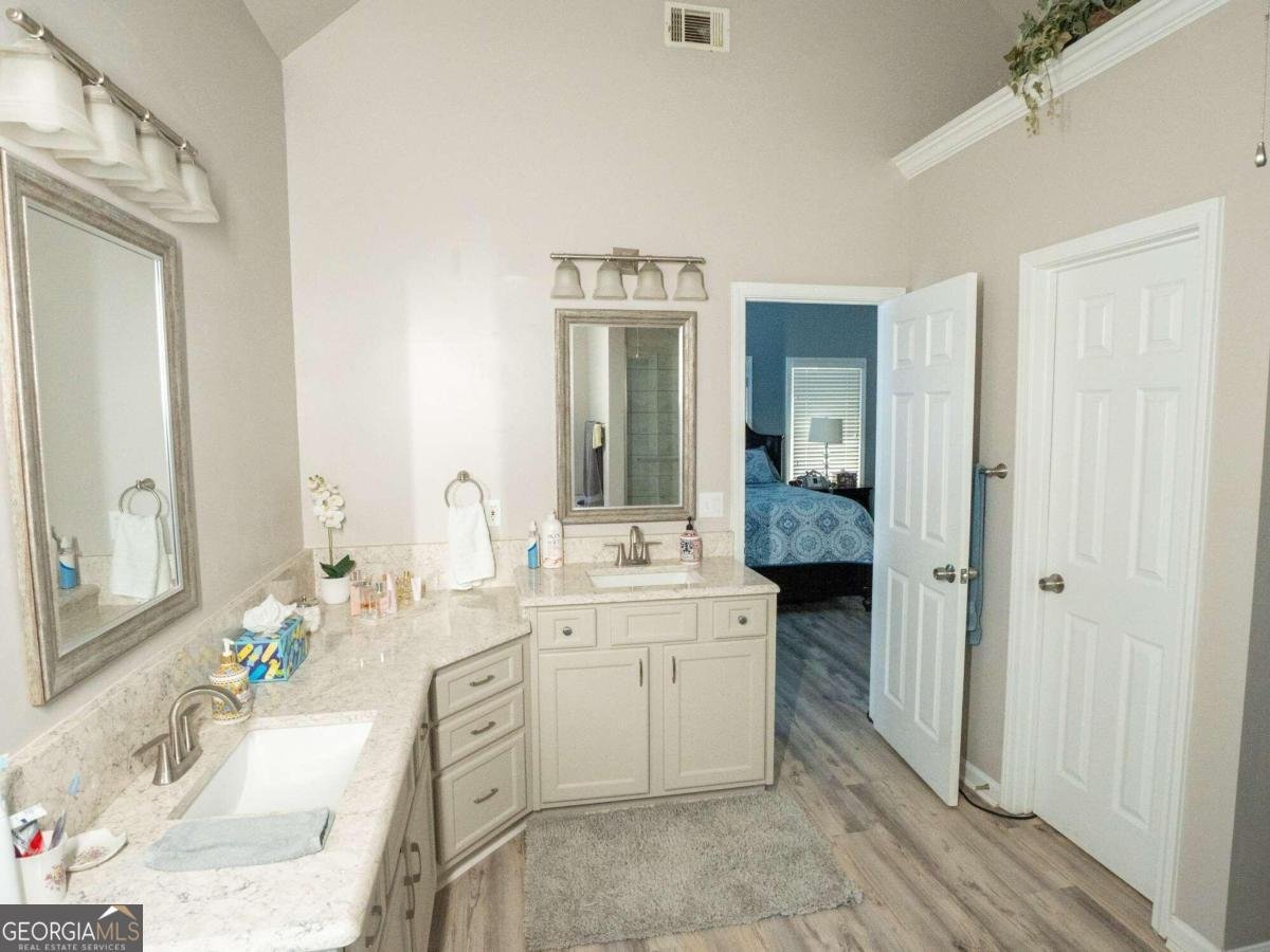 500 Chestnut Walk Canton - 32