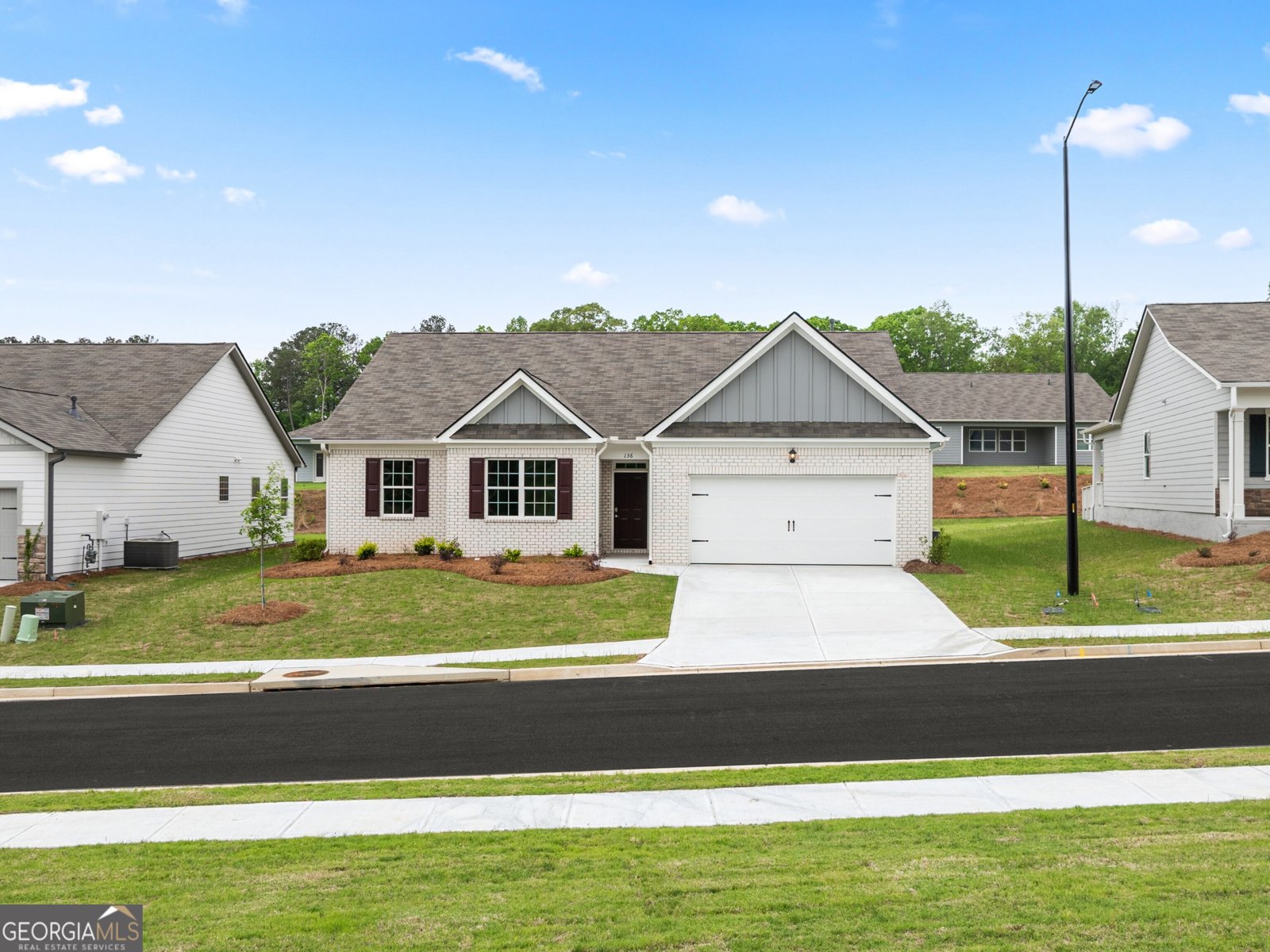136 Majestic Oak Circle Dallas - 1