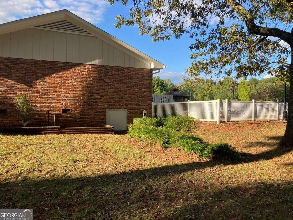 1078 Highway 92 Fayetteville - 5