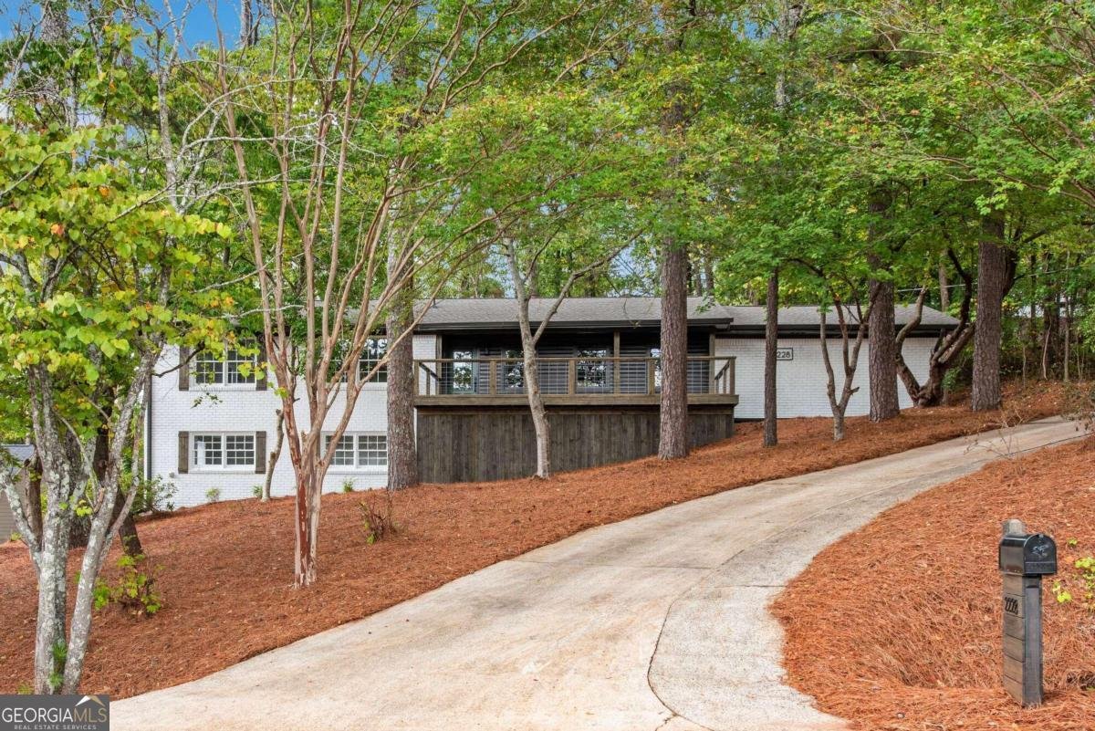 2228 Old Dallas Road Marietta - 1