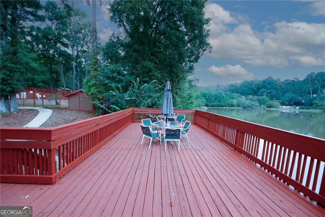 840 Brandy Oaks Lane Stone Mountain - 13