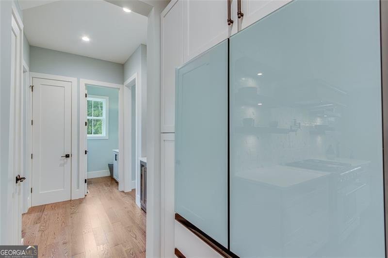 6106 BLUEWATER Boulevard Gainesville - 30