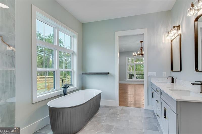 6106 BLUEWATER Boulevard Gainesville - 34