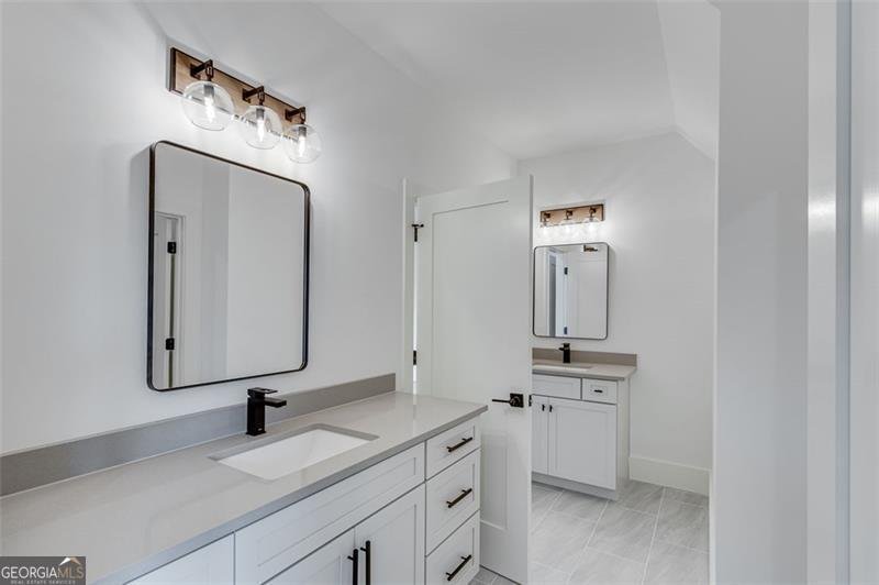 6106 BLUEWATER Boulevard Gainesville - 62