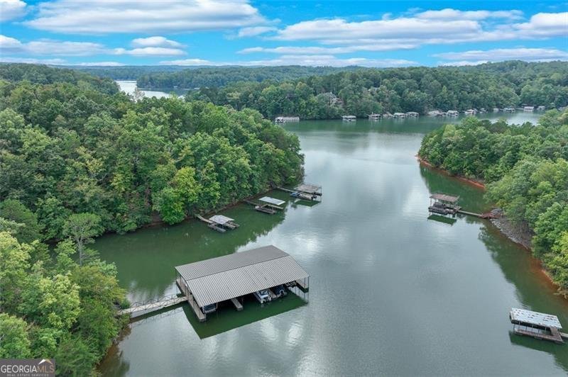 6106 BLUEWATER Boulevard Gainesville - 73