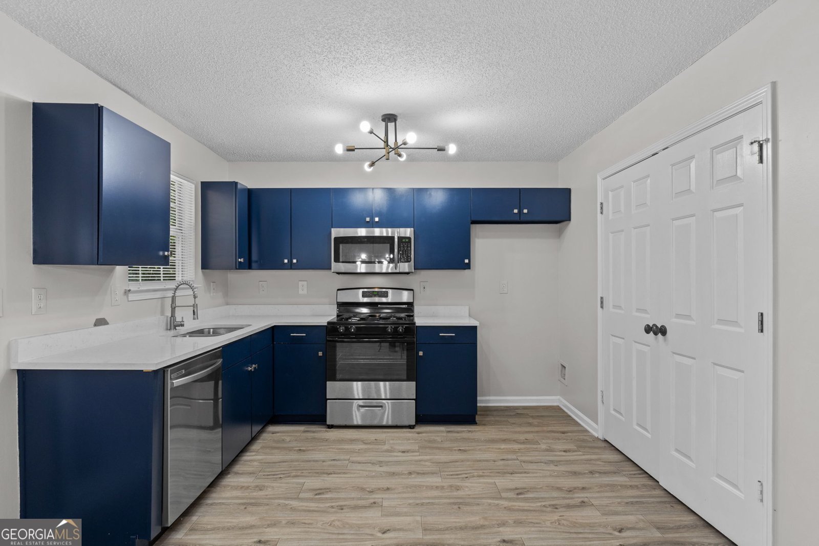 2921 Ward Lake Way Ellenwood - 9
