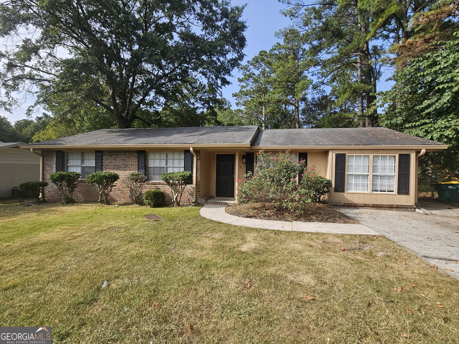 255 Bellwood Lane Riverdale - 1