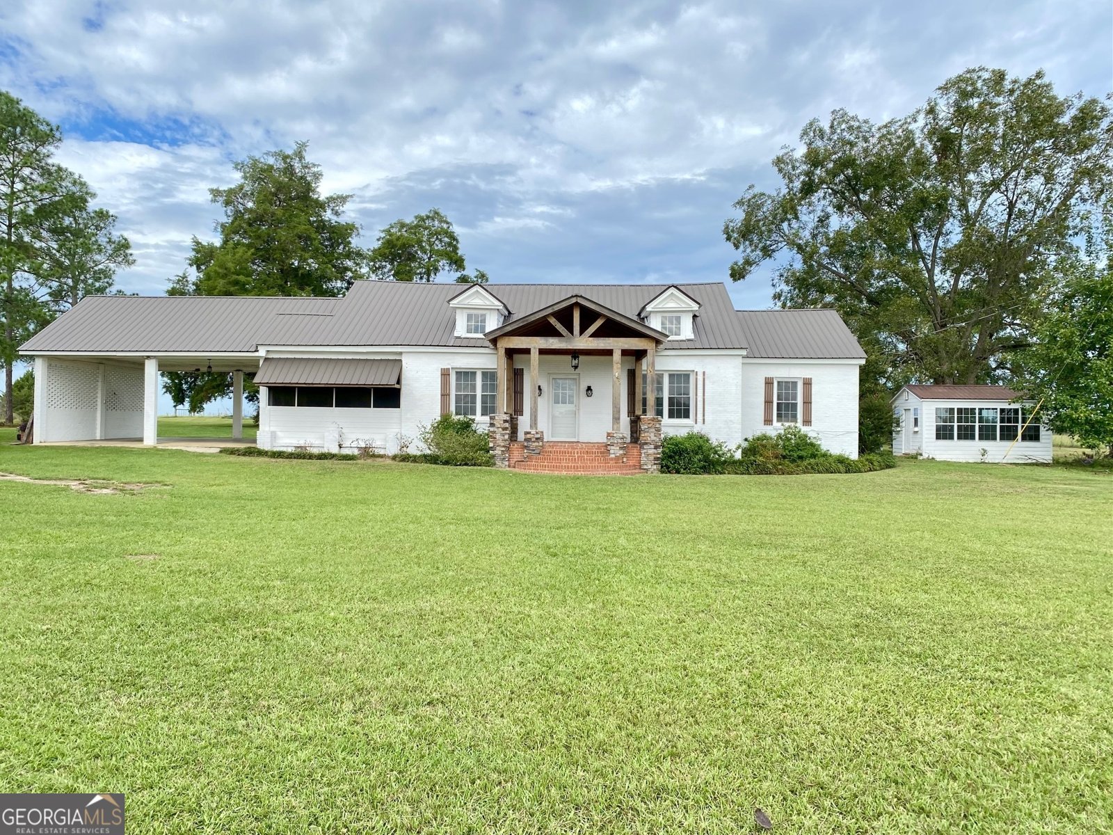 1088 Tippettville Road Pineview - 1