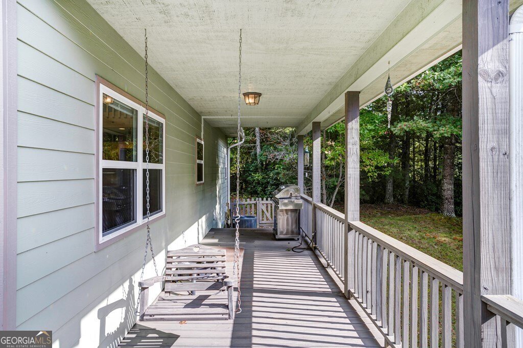 220 Cold Branch Lane Hayesville - 29