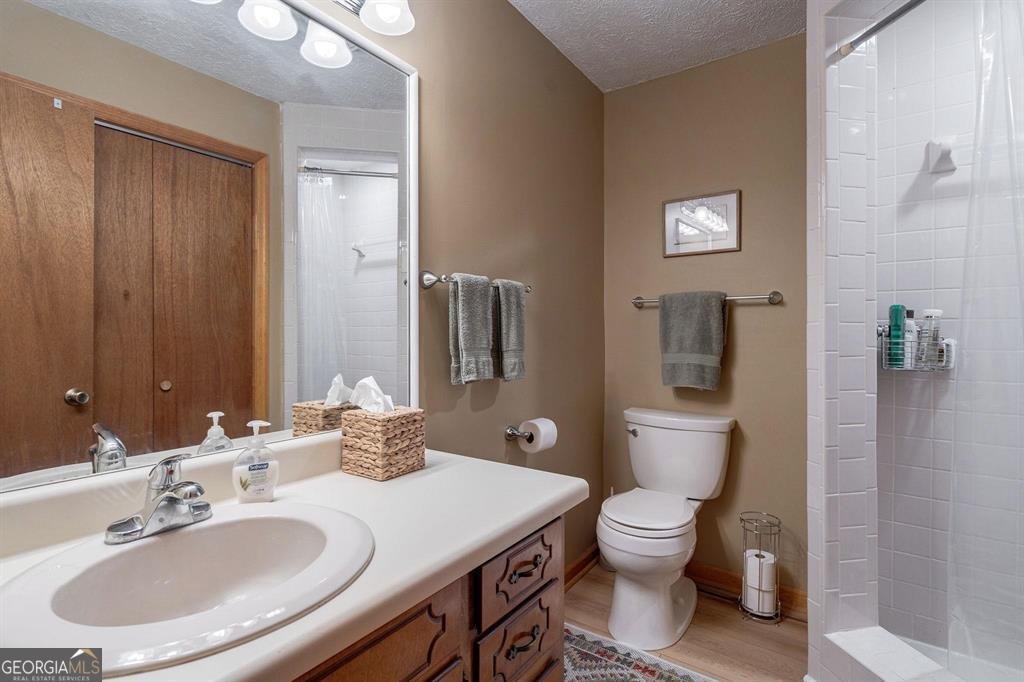 190 Hickory Point Drive Buckhead - 17
