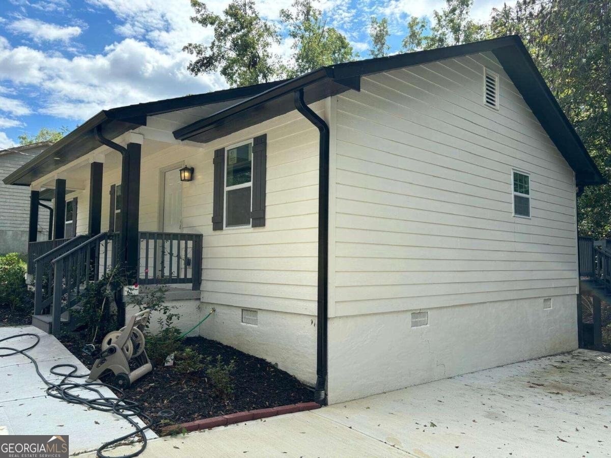 8165 Thompson Street Douglasville - 13