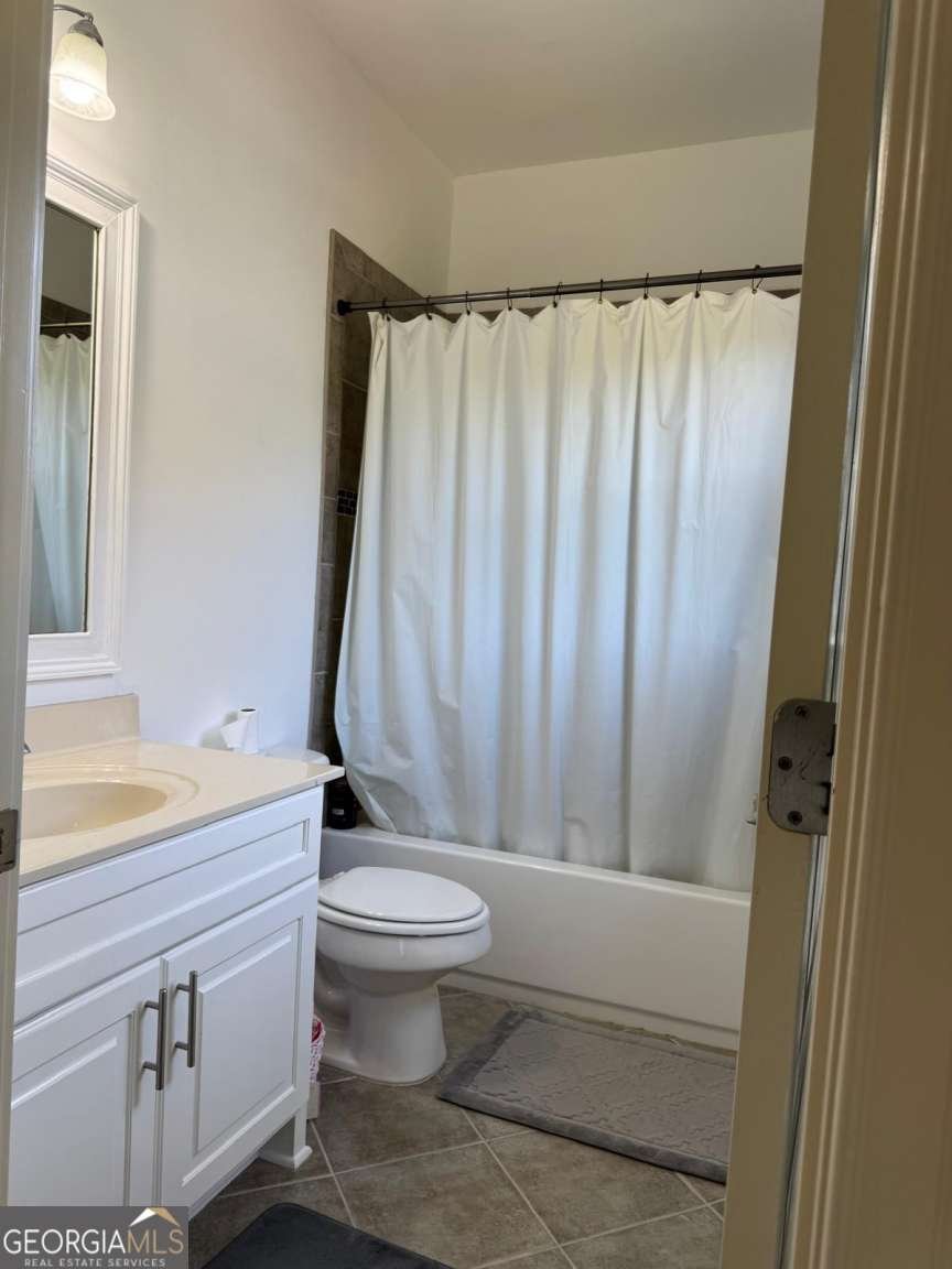 3450 Camellia Lane Suwanee - 48